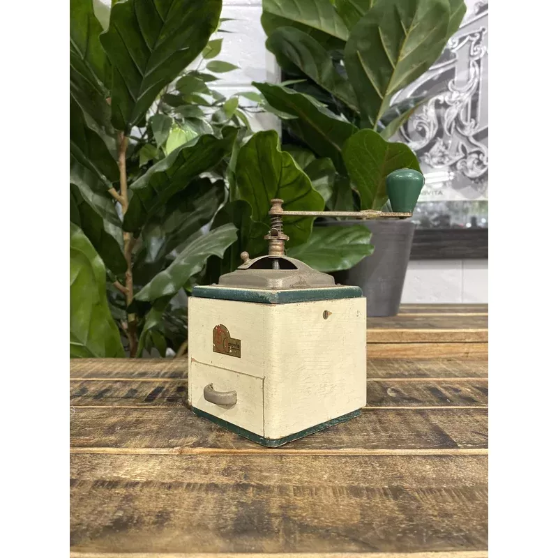 31-1900s-cream-garantie-square-box-hand-coffee-grinder #31 1900s Cream Garantie Square Box Hand Coffee Grinder