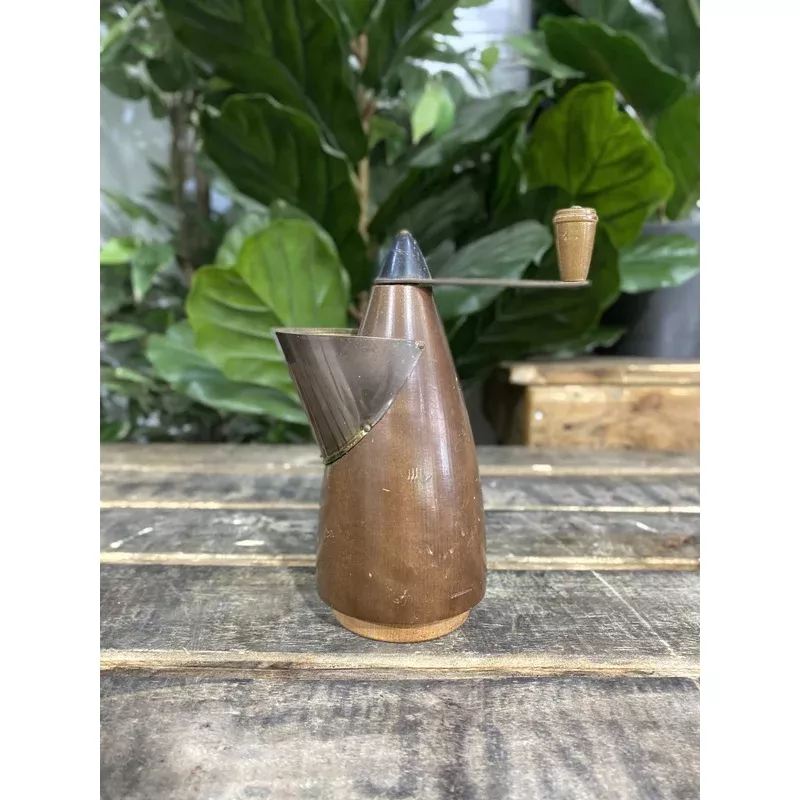 #81 1950s Bakelite Coffee Pot Shaped Hand Coffee Grinder
