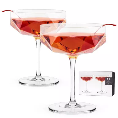 faceted-crystal-coupes-by-viski Faceted Crystal Coupes by Viski
