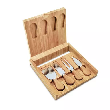 formaggio-bamboo-cheese-board-tool-set Formaggio : Bamboo Cheese Board & Tool Set